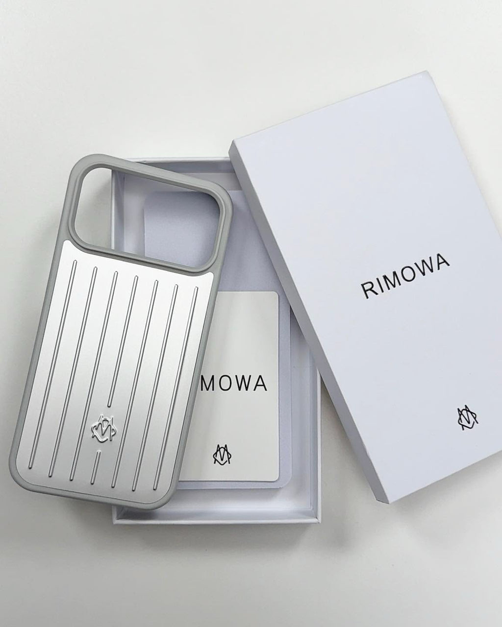 Capinha Rimowa Alumínio